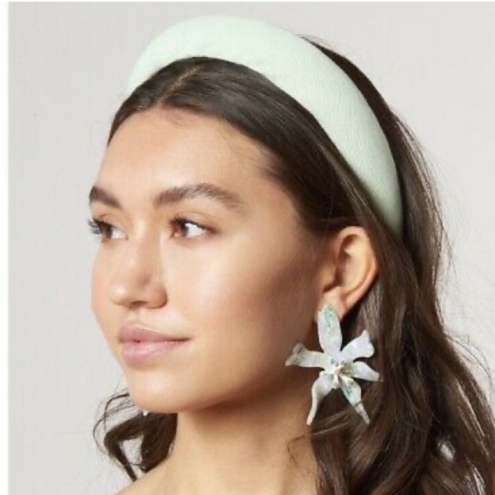 Lele Sadoughi Ribbed Padded Headband